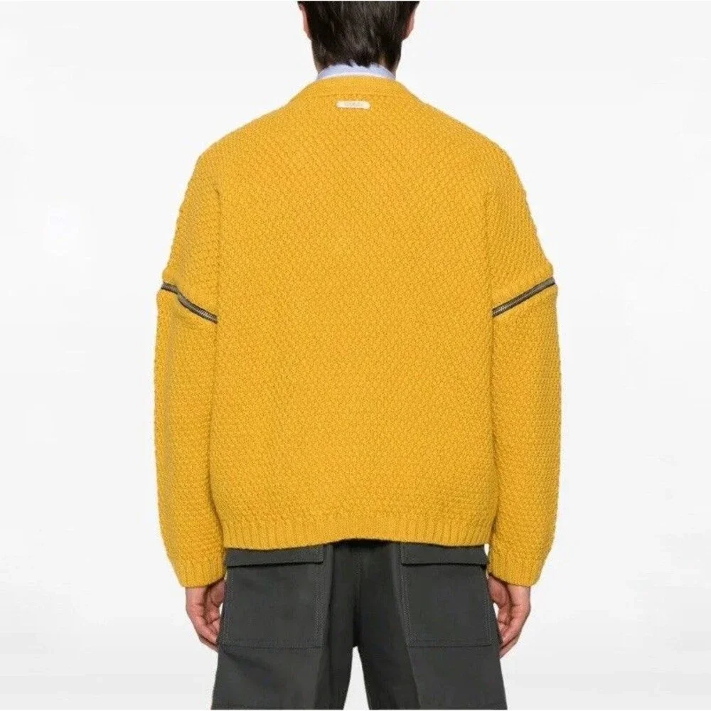 GUCCI V-Neck Cable Knit Wool Sweater Detachable Sleeve in Yellow Size Medium